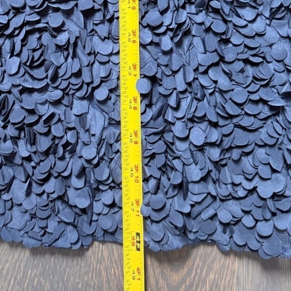 Akris Punto Ink Blue 3D Laser Cut Floral Petal Applique Midi Dress US 8 IT 44 - Picture 11 of 12